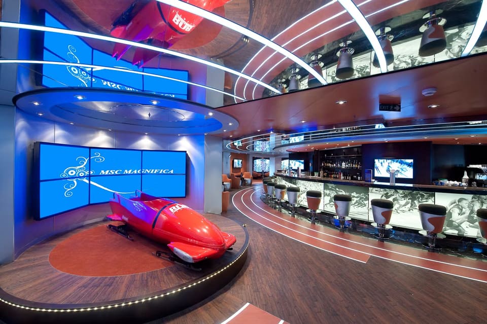 L'Olimpiade Sporting Bar del MSC Magnifica