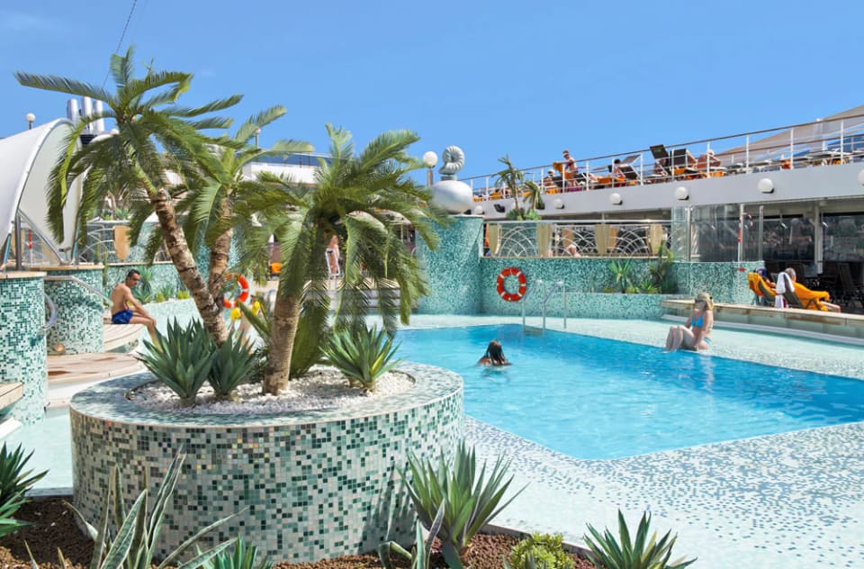 Piscina Le Grand Bleu del MSC Magnifica