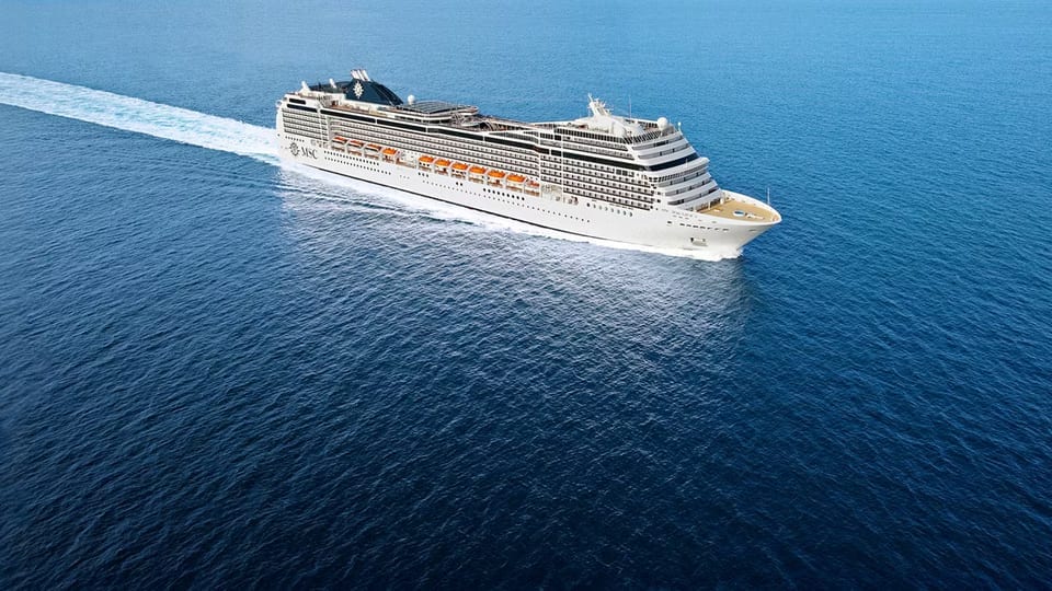 MSC Magnifica navegando