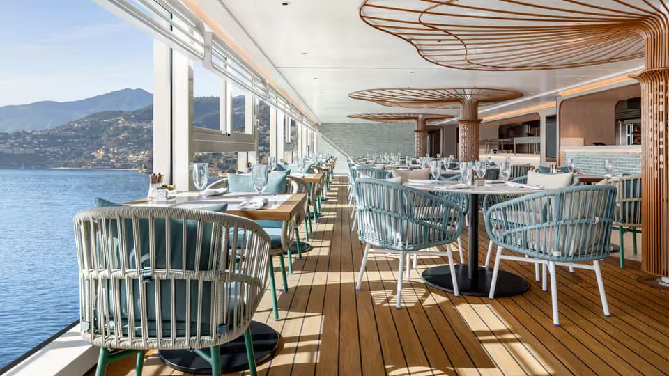 Waves Grill