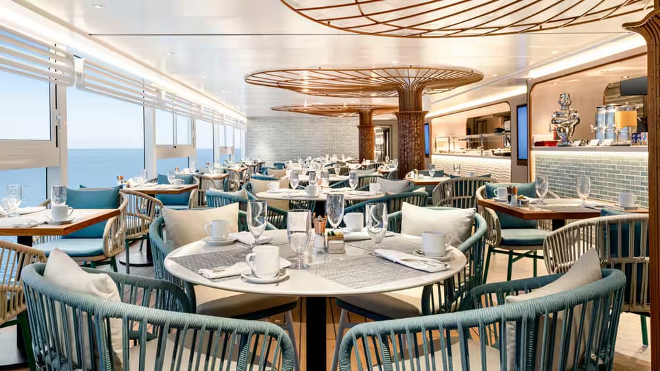 Waves Grill