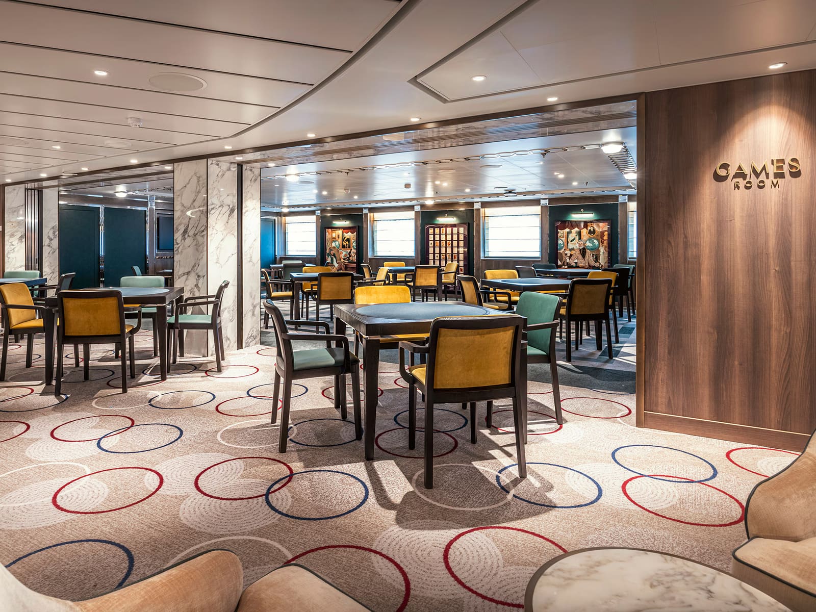 Sala de juegos a bordo de Queen Anne