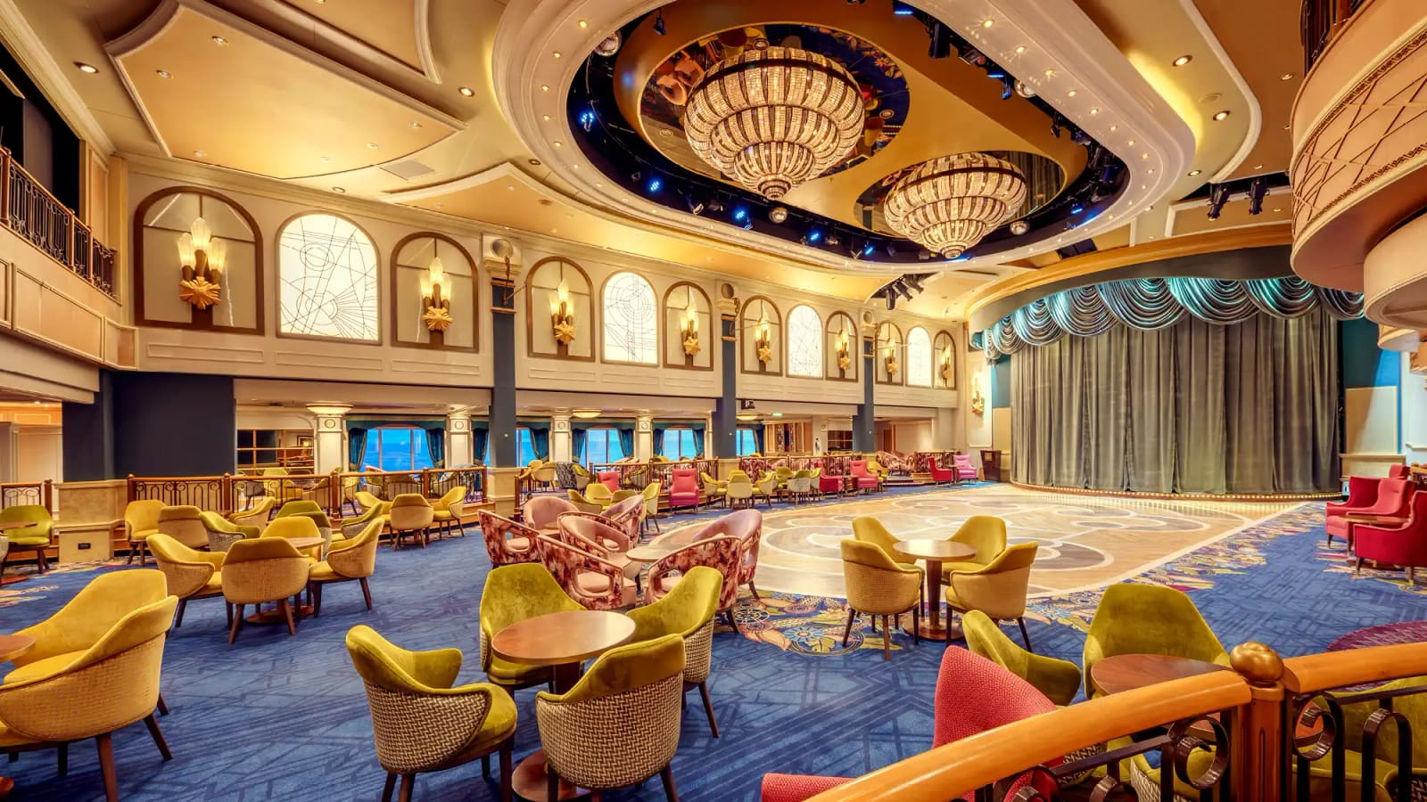 Queens Room a bordo de Queen Elizabeth