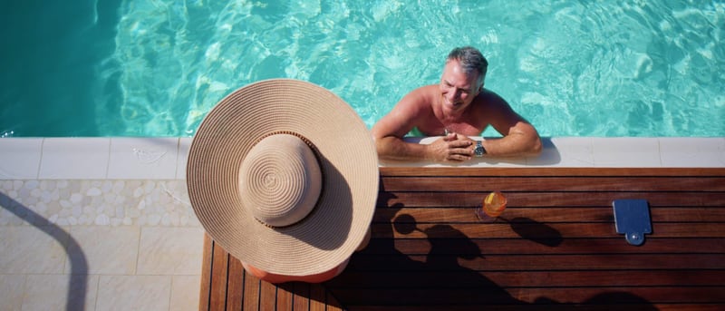 Piscina Lido a bordo del Volendam