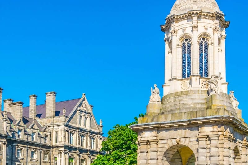 Trinity College, Libro de Kells y Castillo de Dublín