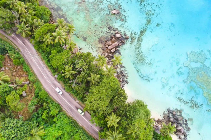Excursión a la isla La Digue