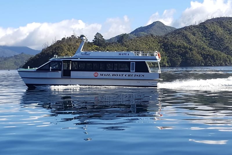 Paseo en barco por el estrecho de Queen Charlotte desde Picton