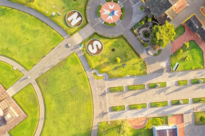 Excursión a la Mitad del Mundo