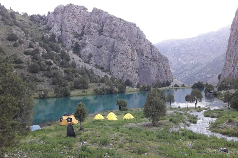 Excursión a los Siete Lagos de los montes Fann