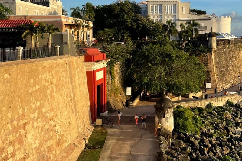 Tour a pie por el Viejo San Juan y El Morro
