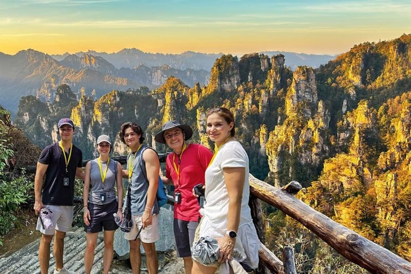 Tour privado al Gran Cañón con puente de cristal y cueva del Dragón Amarillo