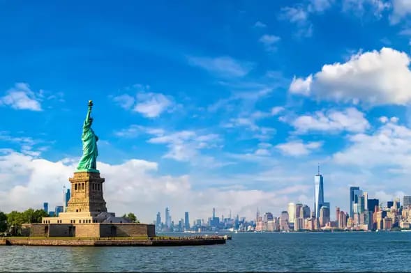 Tour a la Estatua de la Libertad y Ellis Island